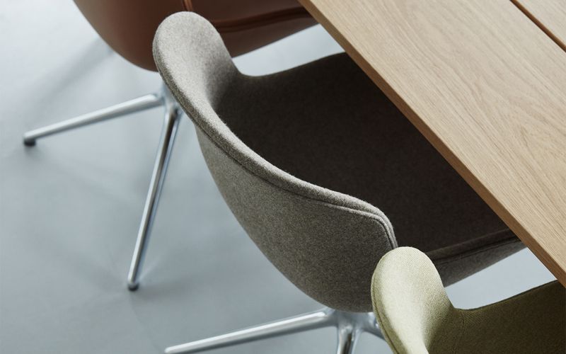 Normann Copenhagen Hyg Chair Swivel 4L Alu White, Hvit stol