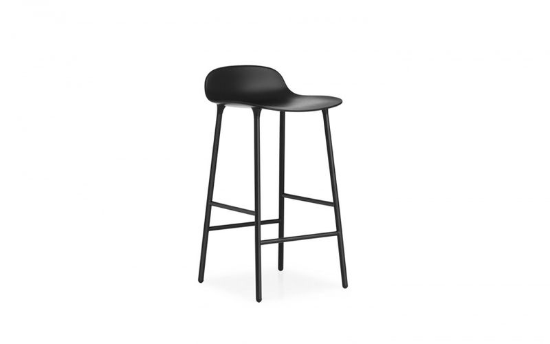 Normann Copenhagen 65 cm Form Barstol,  Black Svart Stålben