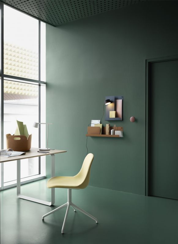 Muuto Folded Shelves XSmall Black Hylle