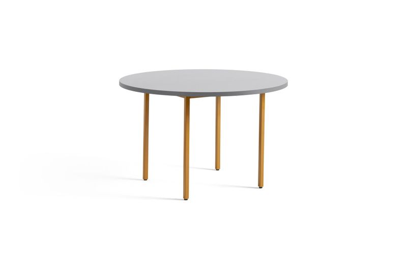 Hay Spisegruppe Two-Colour Table Ochre powder coated steel frame Ø120 x H74 Light Grey + 6 Backflip Chair Golden semi-transparent lacquered beech