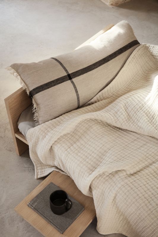 Ferm Living Kona Side Table - Natural oak Eik Sidebord