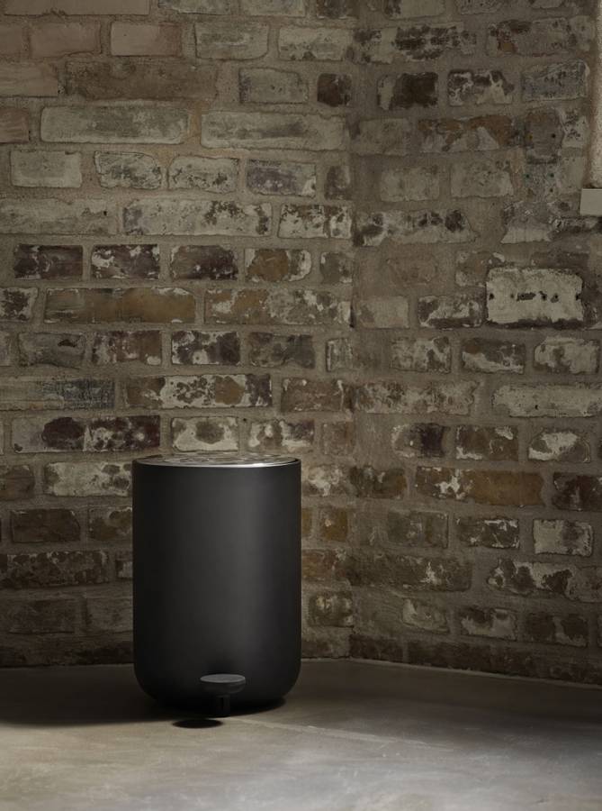 Audo Pedal Bin 7 L Black, Svart Søppelbøtte
