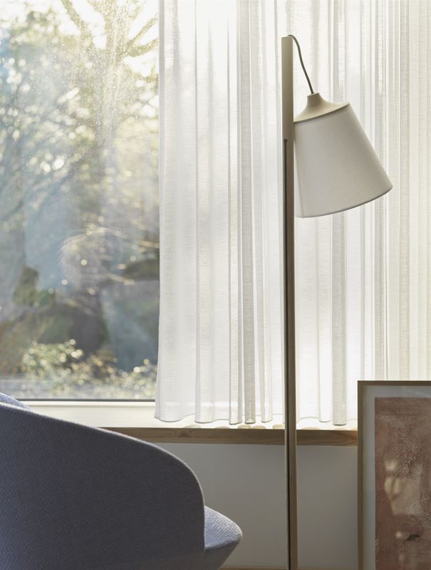 Muuto PULL floor Lamp, white oak Hvit eik Gulvlampe med dimmer