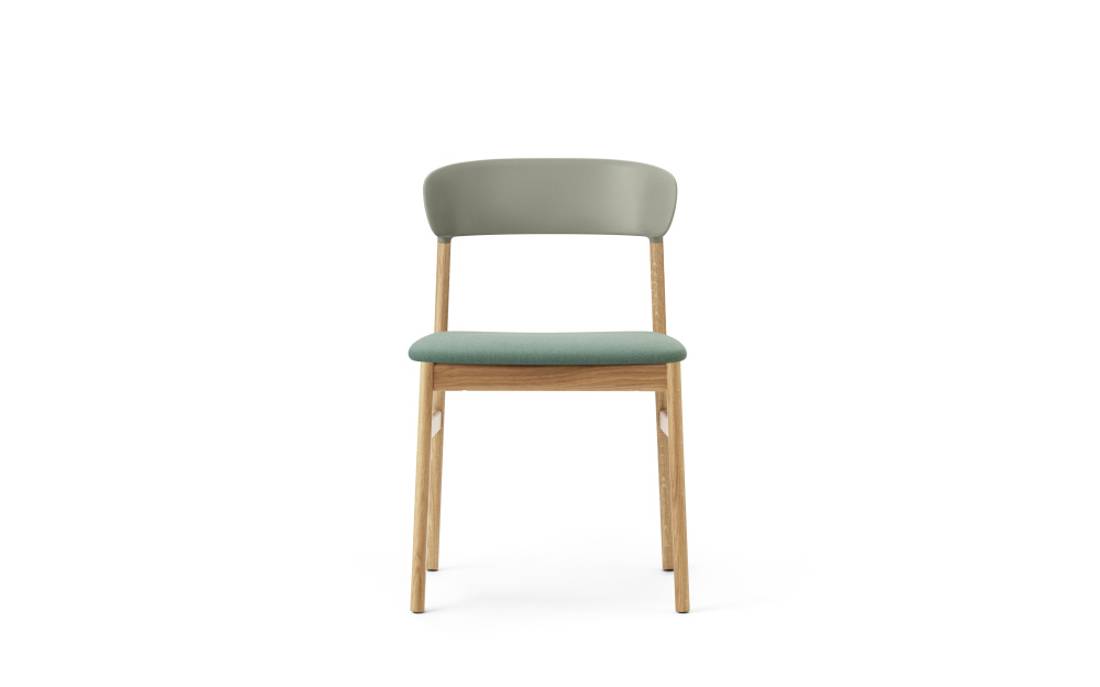 Normann Copenhagen Herit Chair, Polstret Synergy Dusty Green Oak