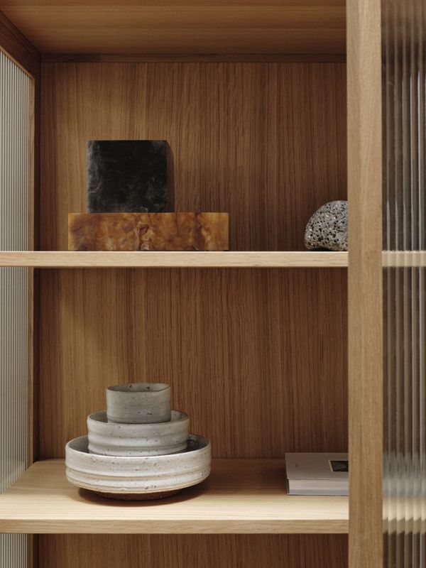 ferm Living Reed Vitrine 70 x 155 cm - Natural Oak Vitrineskap Eik