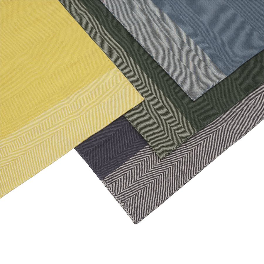 Muuto Varjo Rug 200 x 300 Yellow, Gul teppe