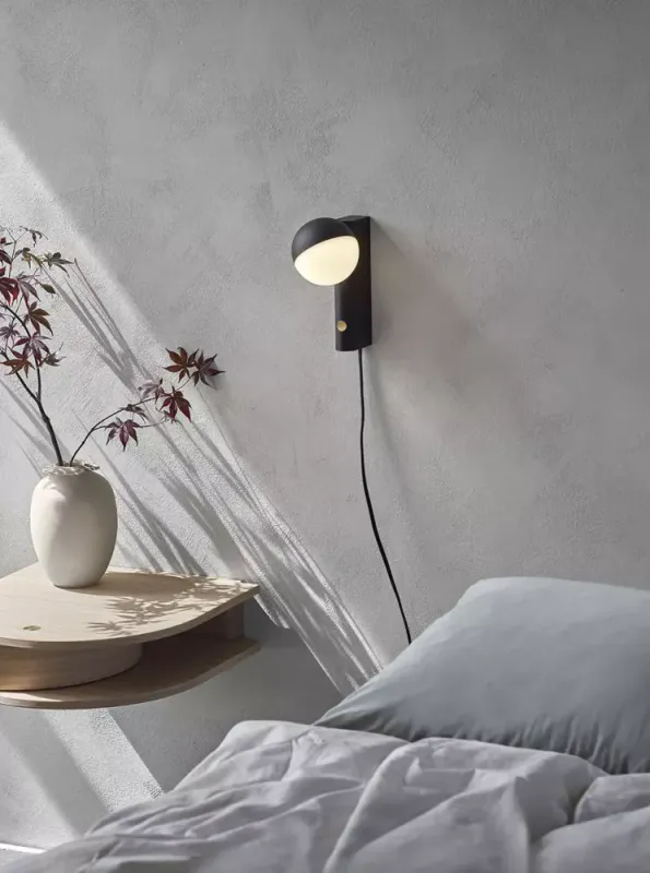 Northern Balancer Mini Wall Table Lamp Black , svart vegglampe