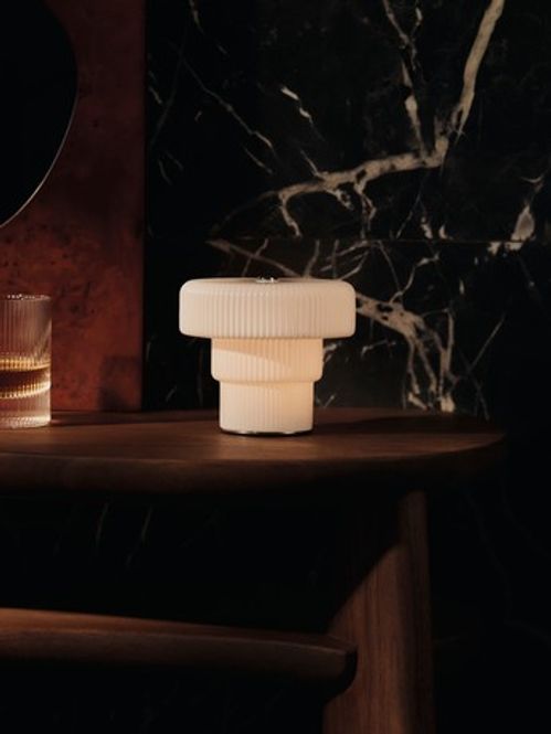 Hovedbilde Ferm Living Ripple Portable ...