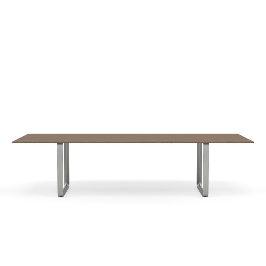 Muuto 70/70 295cm Solid Smoked oak spisebord Grey Base