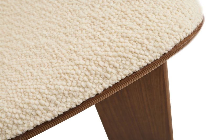 Hay Chisel 85 Lounge Chair Front upholstery Volume by Hay 01 Walnut Frontpolstret Loungestol Valnøtt stol