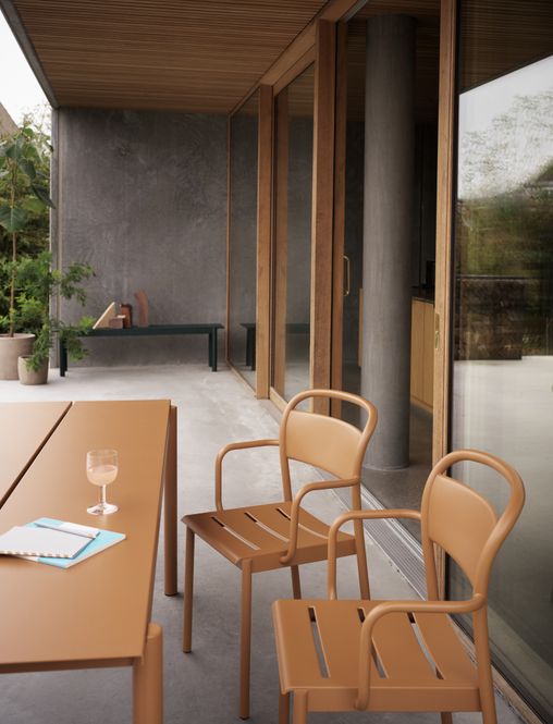 Hovedbilde Muuto Linear Steel Table 220 ...