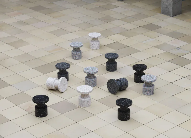 Normann Copenhagen BIT STOOL Cone Black White, Svart Hvit