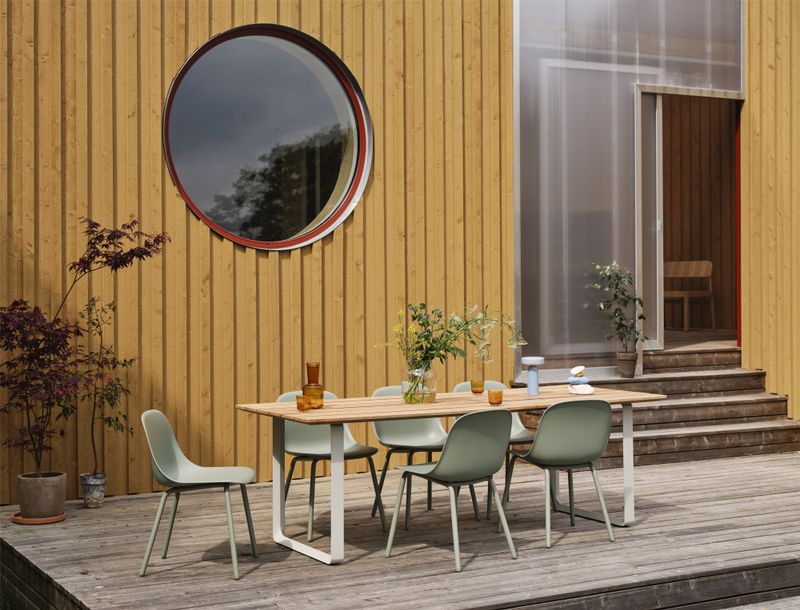Muuto 70/70 Outdoor Table 225 cm Sapele Mahogany, Grey Utebord
