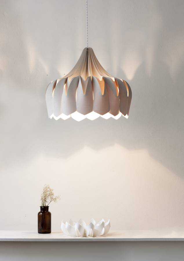 Pilke Pioni Large Ø 50 cm pendant Lamp White, Hvit Taklampe