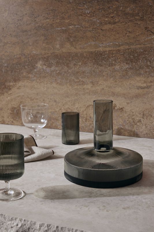 Ferm Living Ripple Wine Carafe, Vin Karaffel Smoked Grey Grå